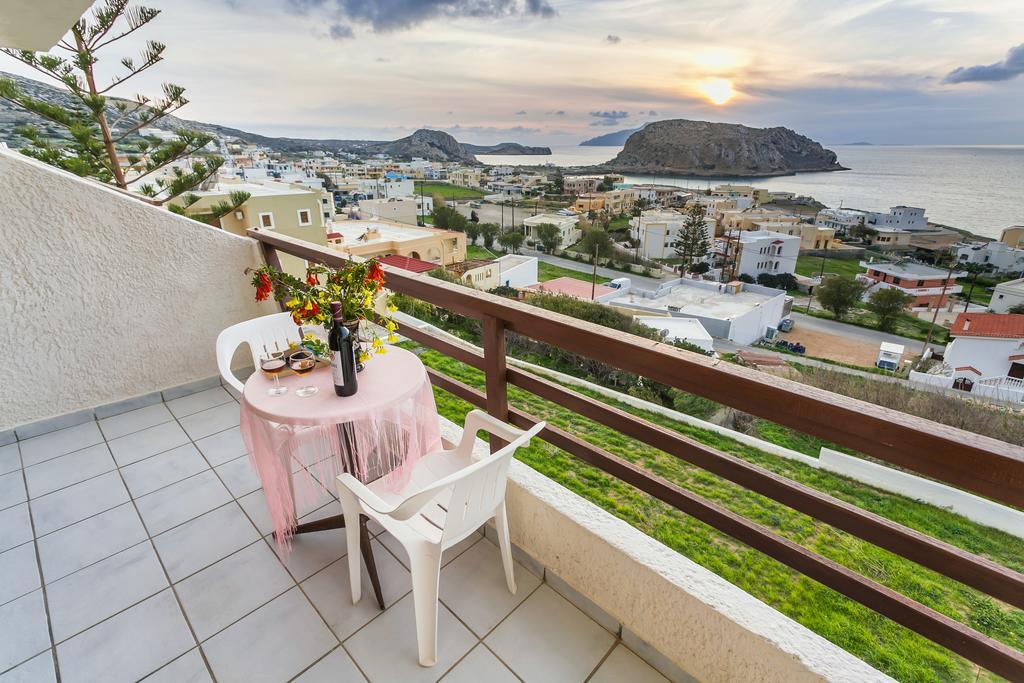 Yiannis Ηotel Foiníkion エクステリア 写真